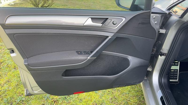 Volkswagen Golf 1.2 Tsi 110 Dsg7 Allstar - Automatique Entretien constructeur