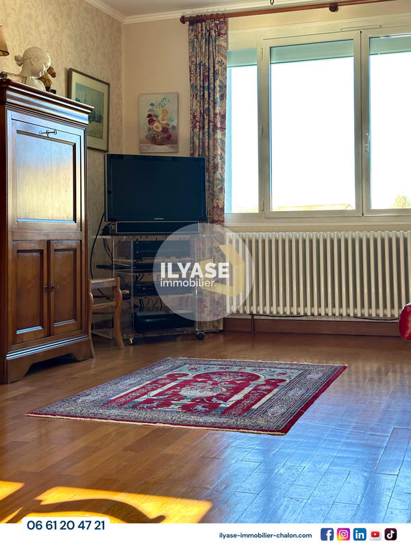 Maison - 90 m² - 6 pièces