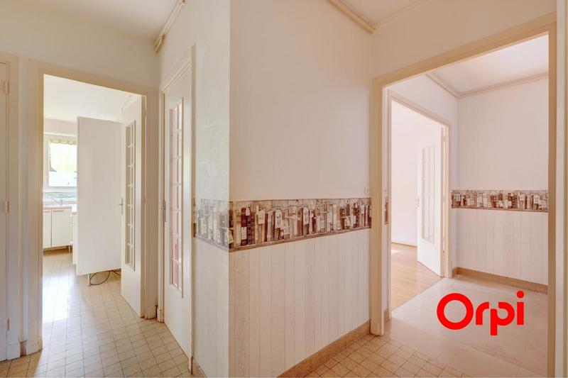 Appartement - 81 m² - 3 pièces