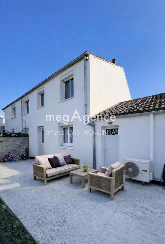 Maison jumelée - 89 m² - 5 pièces