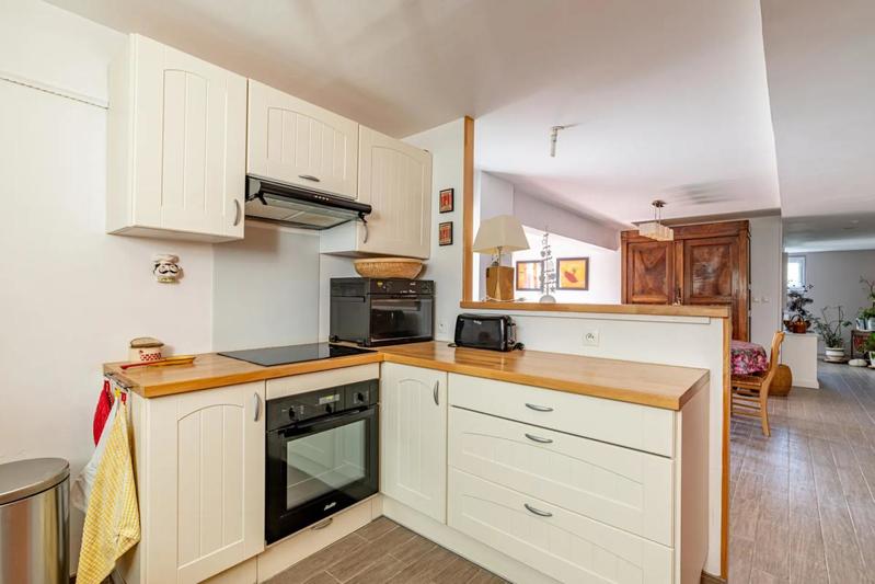 Appartement - 88 m² - 4 pièces