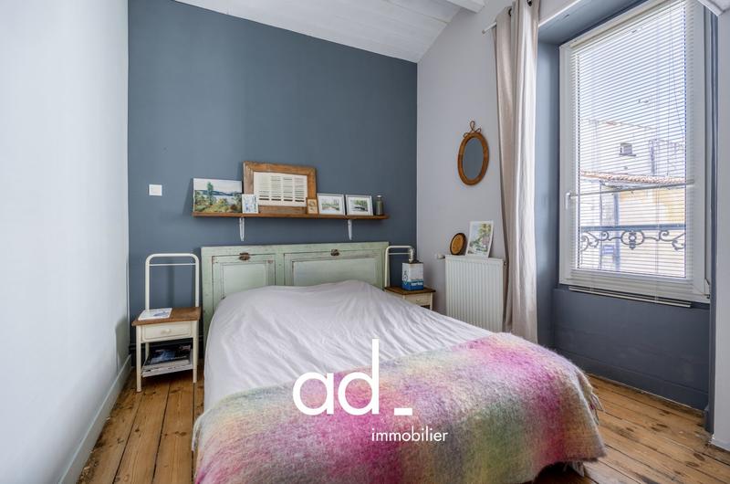 Maison - 90 m² - 4 pièces