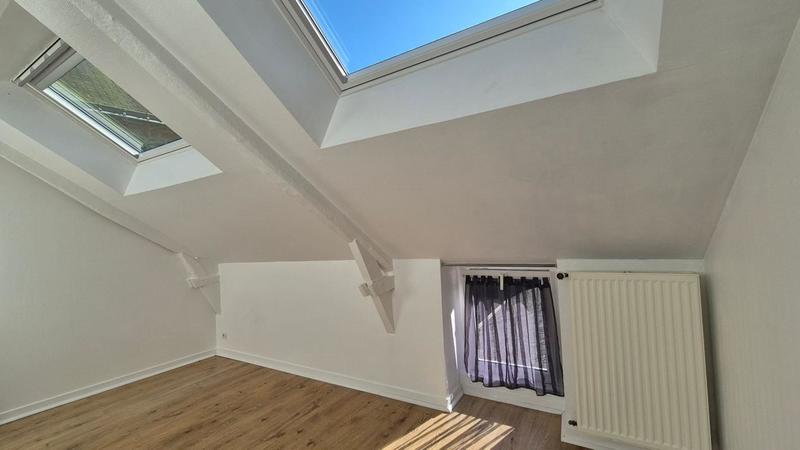 Maison - 104 m² - 4 pièces