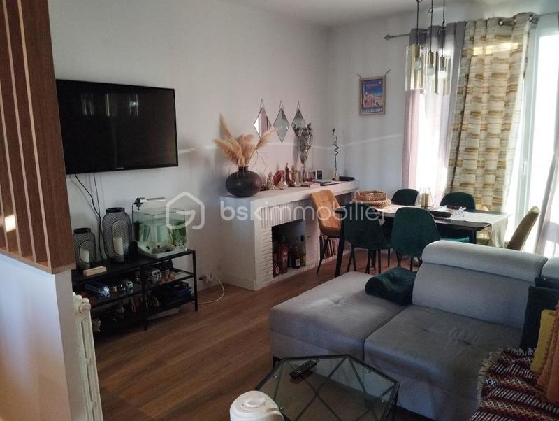 Appartement - 70 m² - 3 pièces