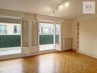 Studio - 28 m² - 1 pièce