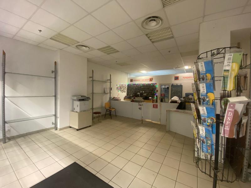 Local commercial - 92 m² - 3 pièces