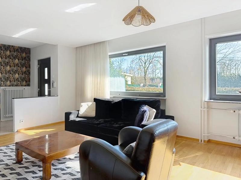 Maison - 167 m² - 7 pièces