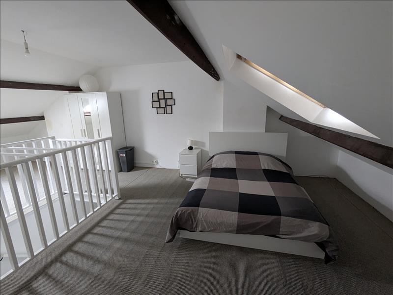 Chambre - 110 m² - 1 pièce