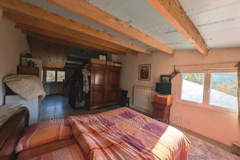 Maison - 97 m² - 3 pièces