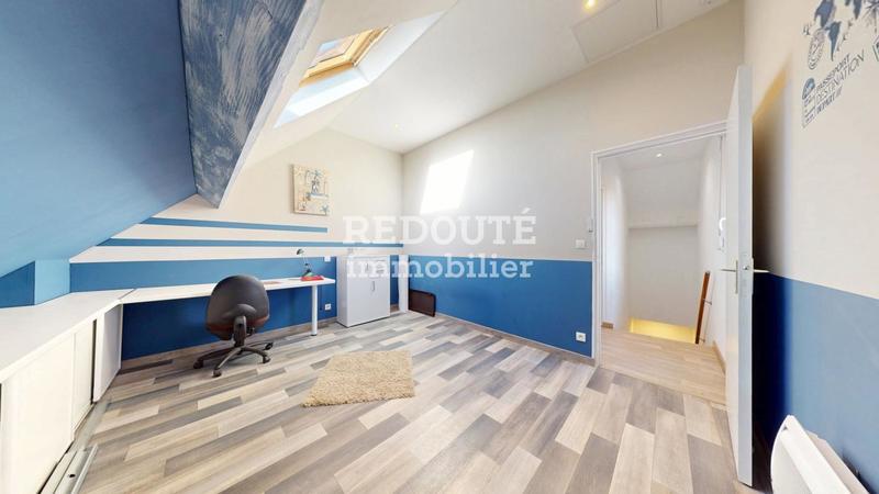 Maison de village - 211 m² - 8 pièces