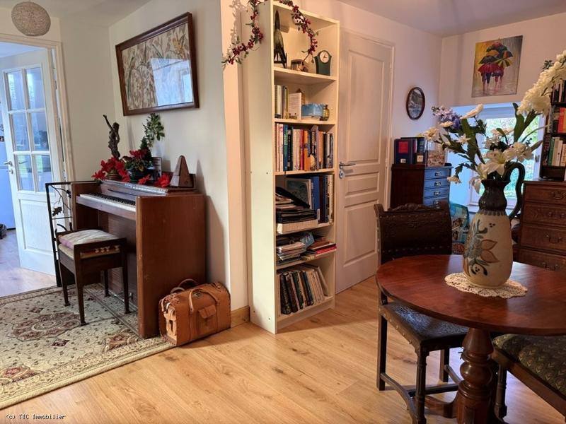 Propriété - 106 m² - 5 pièces