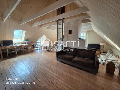 Maison - 237 m² - 7 pièces