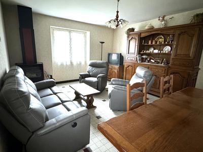 Maison - 120 m² - 6 pièces