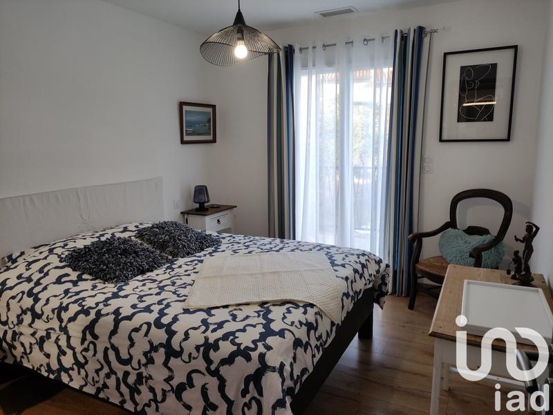 Maison - 300 m² - 12 pièces