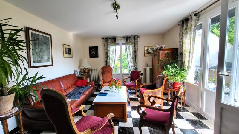 Maison - 145 m² - 6 pièces