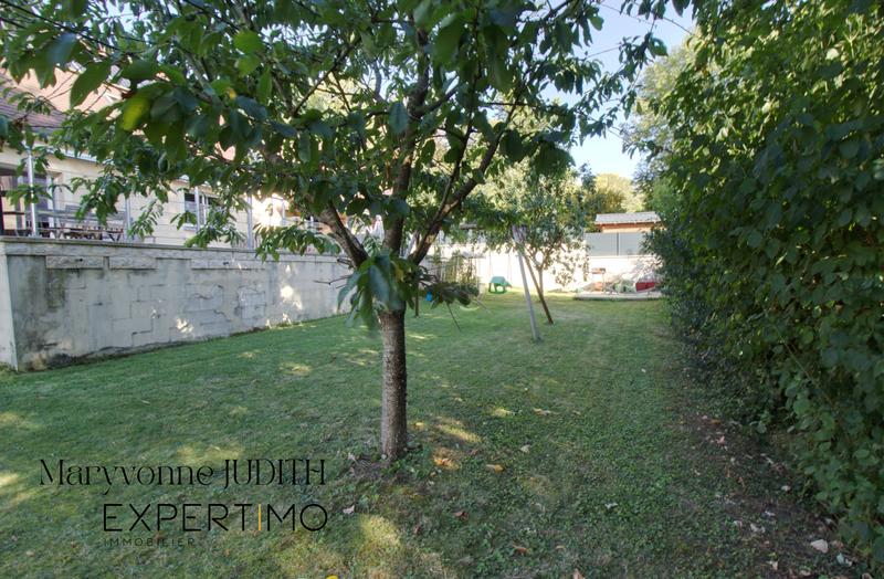 Maison - 158 m² - 6 pièces