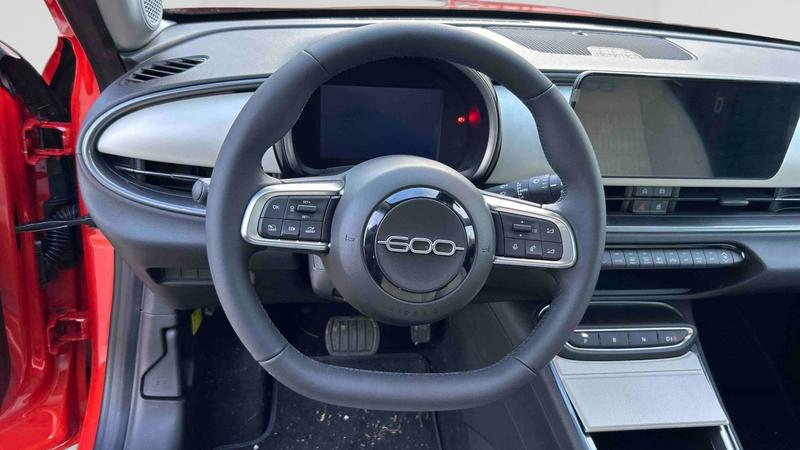 Fiat 600 54 kWh 156 ch la Prima