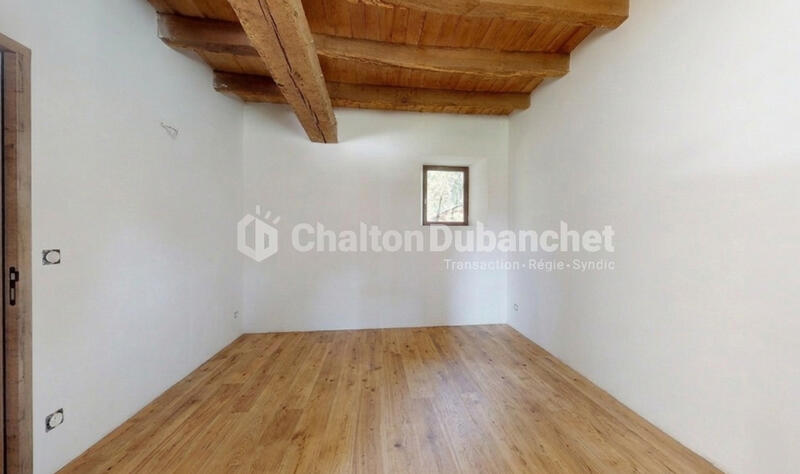 Corps de ferme - 208 m² - 7 pièces