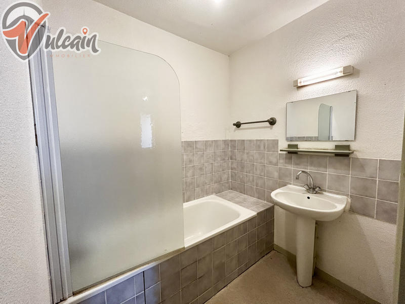 Immeuble - 197 m² - 10 pièces