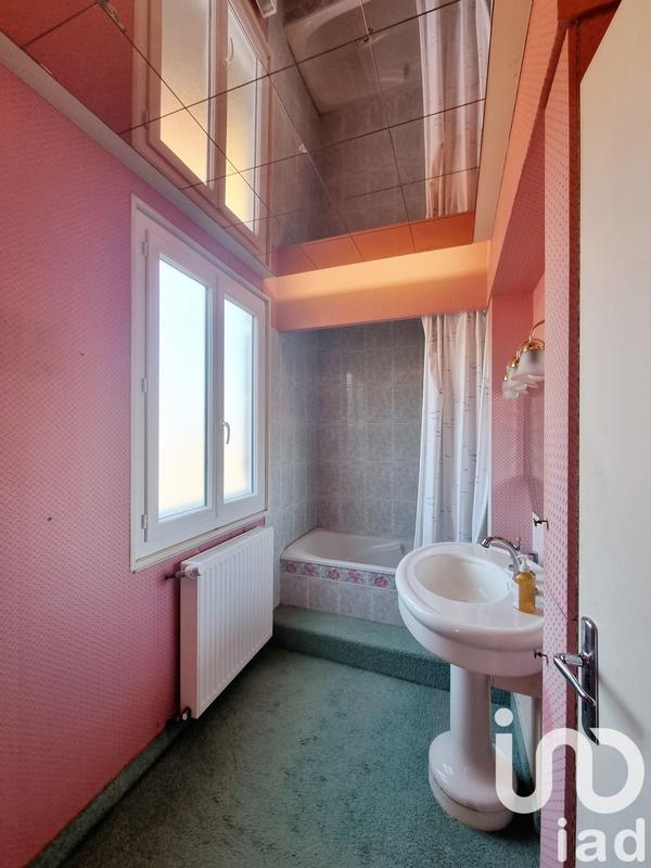 Maison - 226 m² - 10 pièces