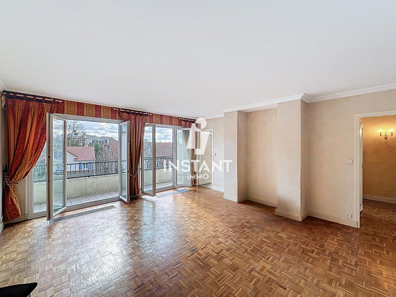 Appartement - 93 m² - 4 pièces