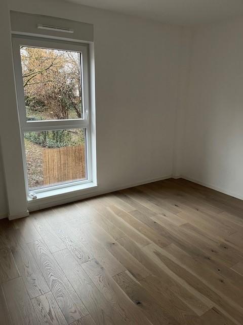 Appartement - 80 m² - 3 pièces