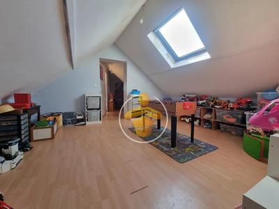 Maison - 135 m² - 6 pièces