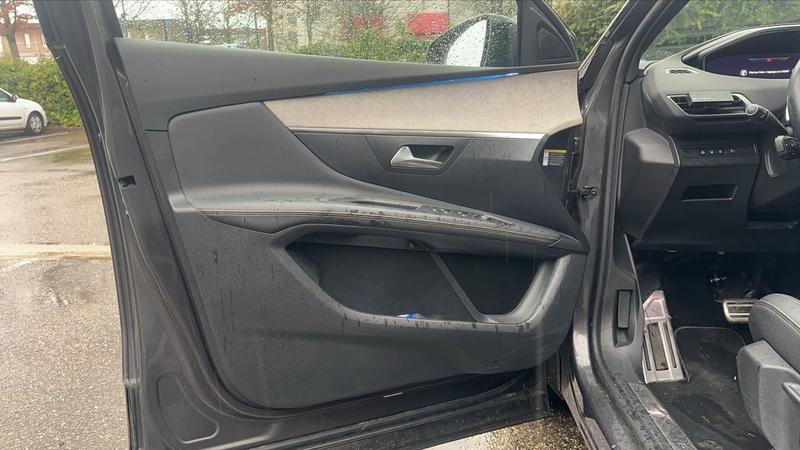 Peugeot 3008 1.6 Thp 225 Hybride e-Eat8 Gt