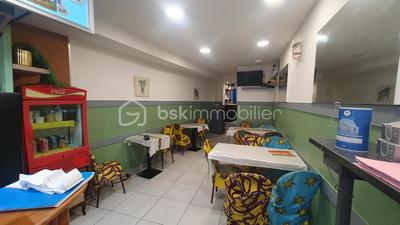 Local commercial - 28 m² - 2 pièces