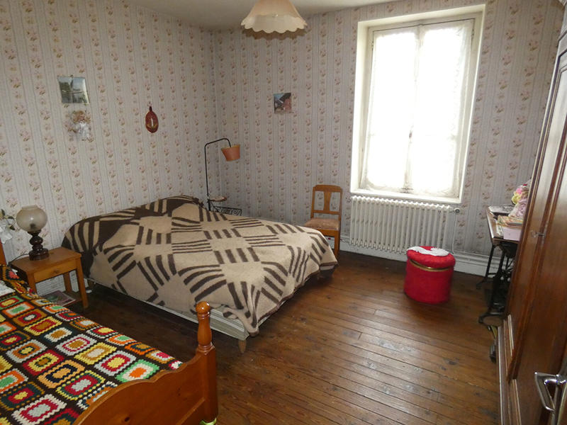 Maison - 194 m² - 8 pièces