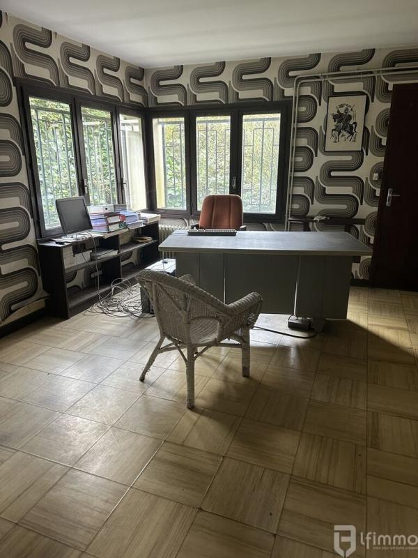 Maison d'architecte - 330 m² - 14 pièces