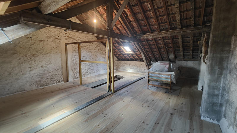 Maison - 82 m² - 5 pièces