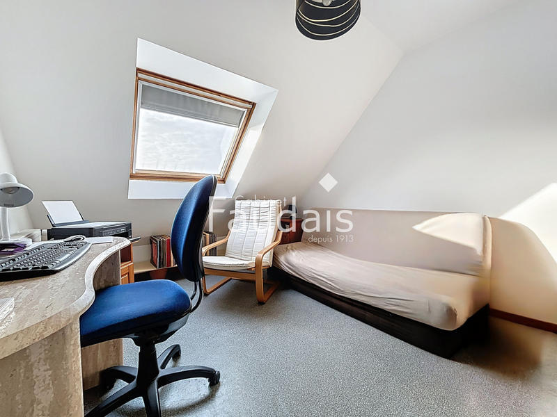 Maison - 104 m² - 7 pièces