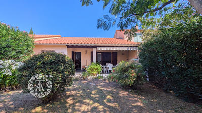 Villa - 90 m² - 4 pièces