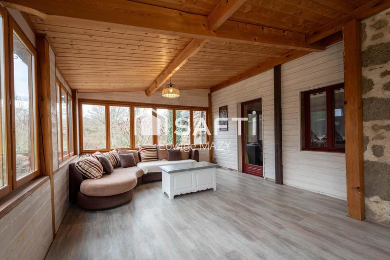 Maison - 141 m² - 6 pièces