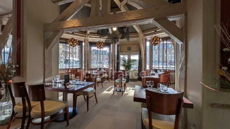 Fonds de commerce - 400 m²