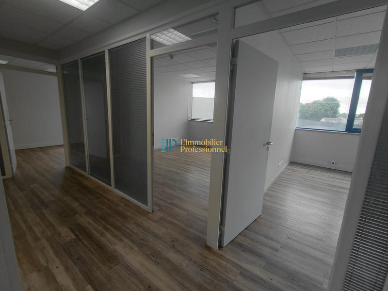 Bureau - 348 m² - 16 pièces