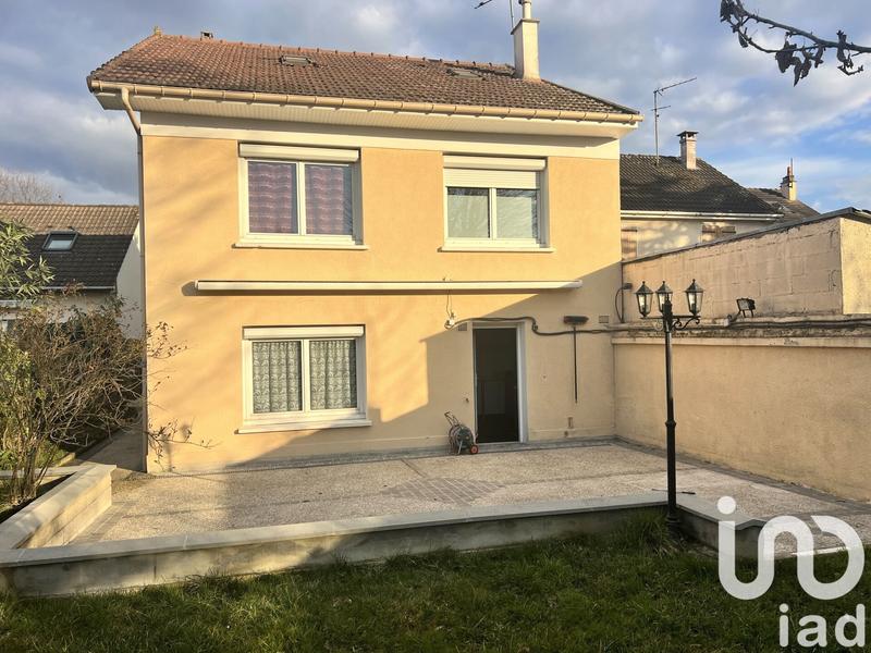 Maison - 158 m² - 7 pièces