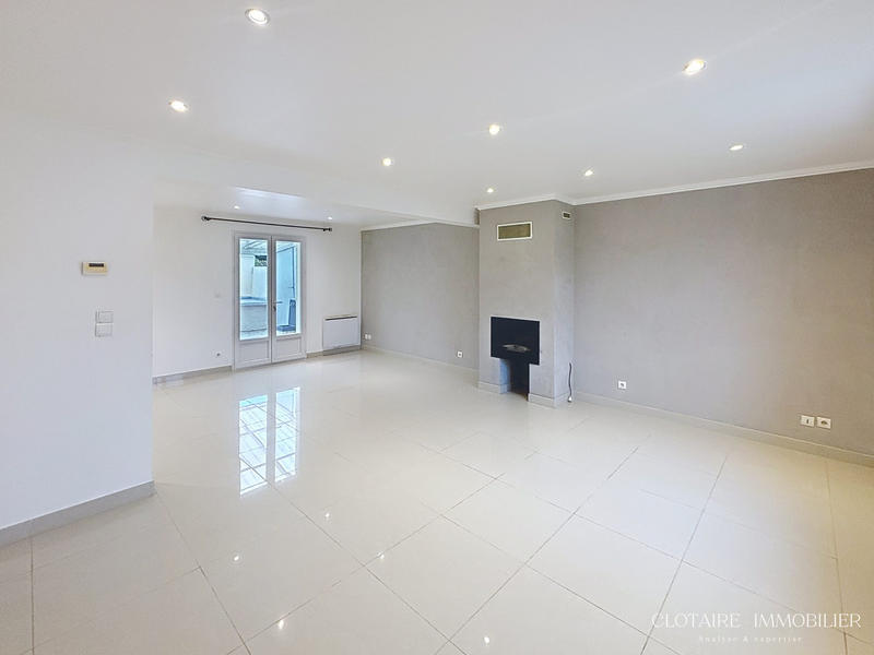 Maison - 103 m² - 5 pièces