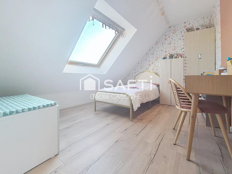 Maison - 105 m² - 5 pièces