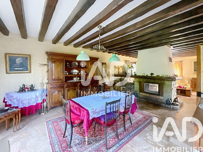 Maison - 232 m² - 8 pièces