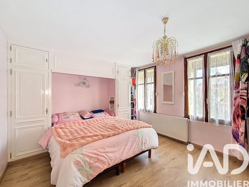 Maison de village - 216 m² - 8 pièces