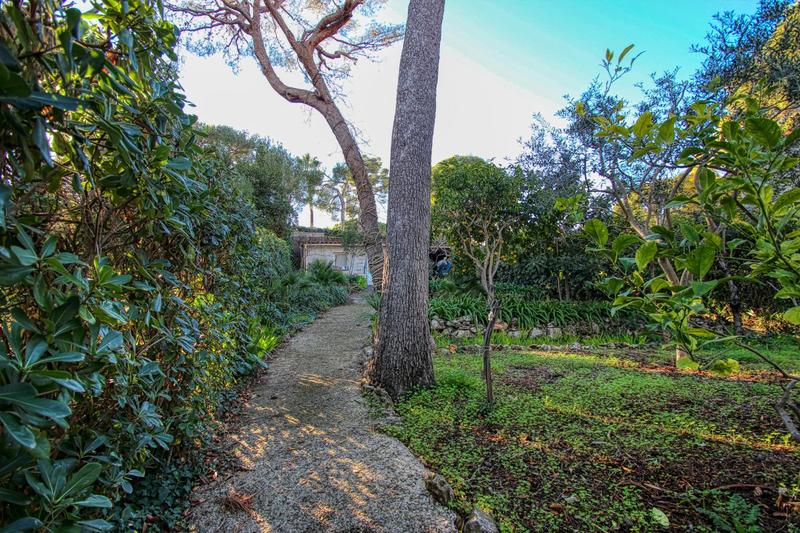 Villa - 250 m² - 7 pièces