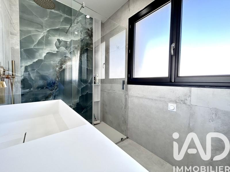Maison - 138 m² - 4 pièces