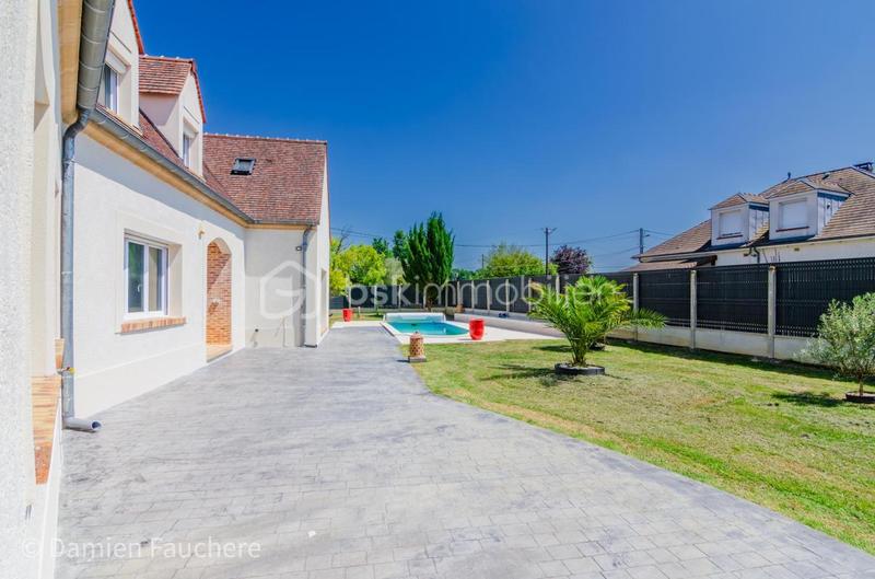 Demeure - 310 m² - 10 pièces