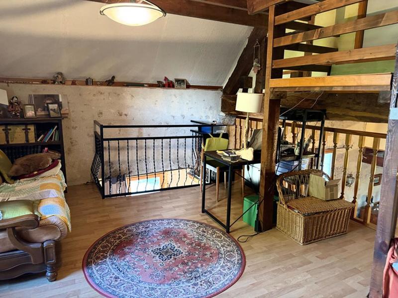 Maison - 205 m² - 6 pièces