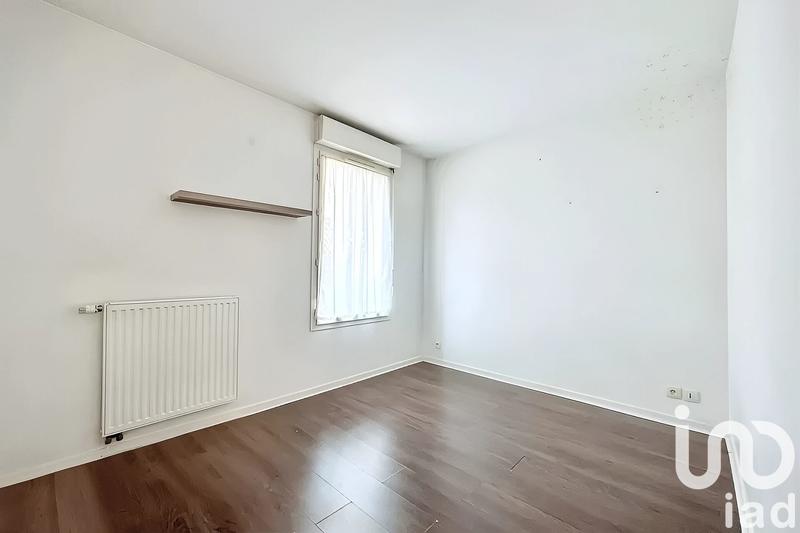 Appartement - 99 m² - 5 pièces