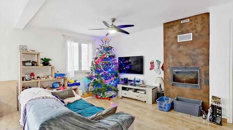 Maison - 92 m² - 4 pièces