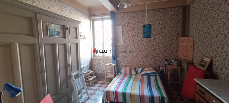 Maison ancienne - 510 m² - 13 pièces