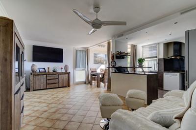 Appartement - 76 m² - 4 pièces